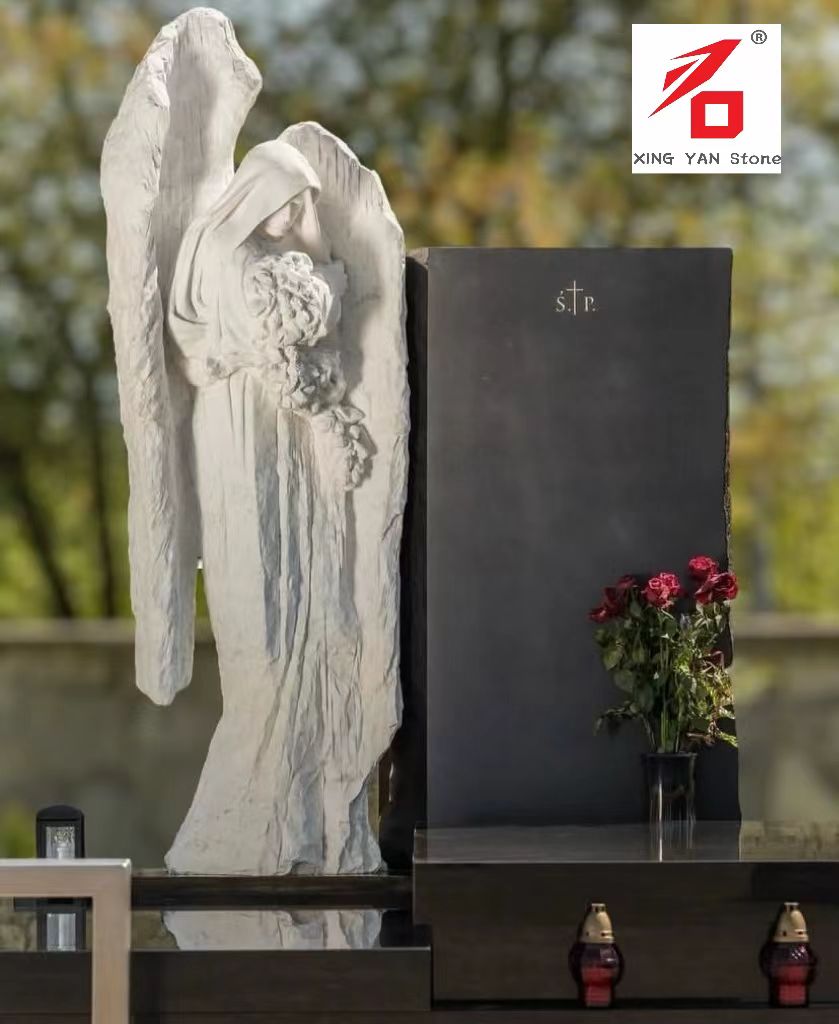 Čína Xingyan Výroba - Anjel zahŕňajúci kvetinový kameň rezbársky náhrobok